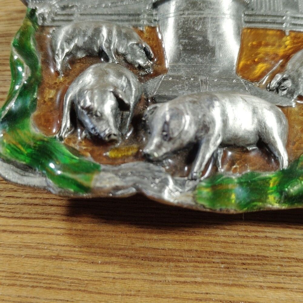 Vintage Bergamot Brass Works Belt Buckle Farm Barn Pigs Corn 1984 USA Enamel - Picture 2 of 10